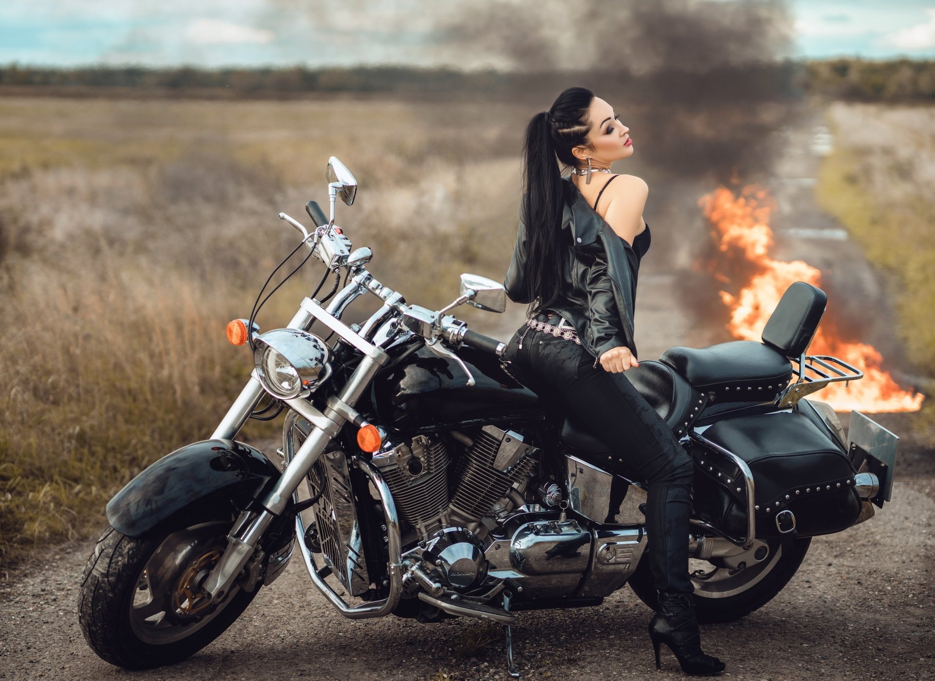 Women Girls Motorcycles HD Wallpaper