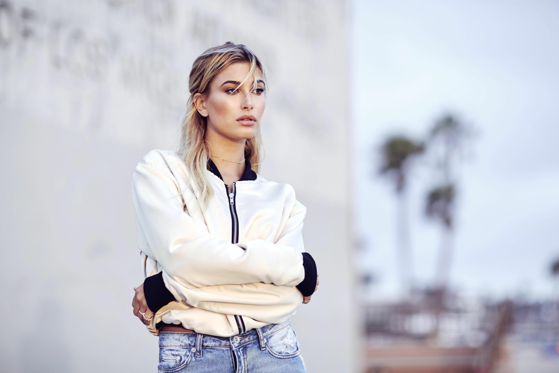 Download Celebrity Hailey Baldwin 4k Ultra HD Wallpaper