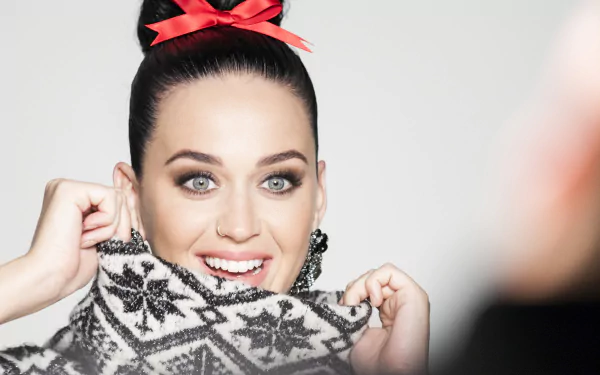  Katy Perry for H&amp;M's Holiday Campaign, 2015