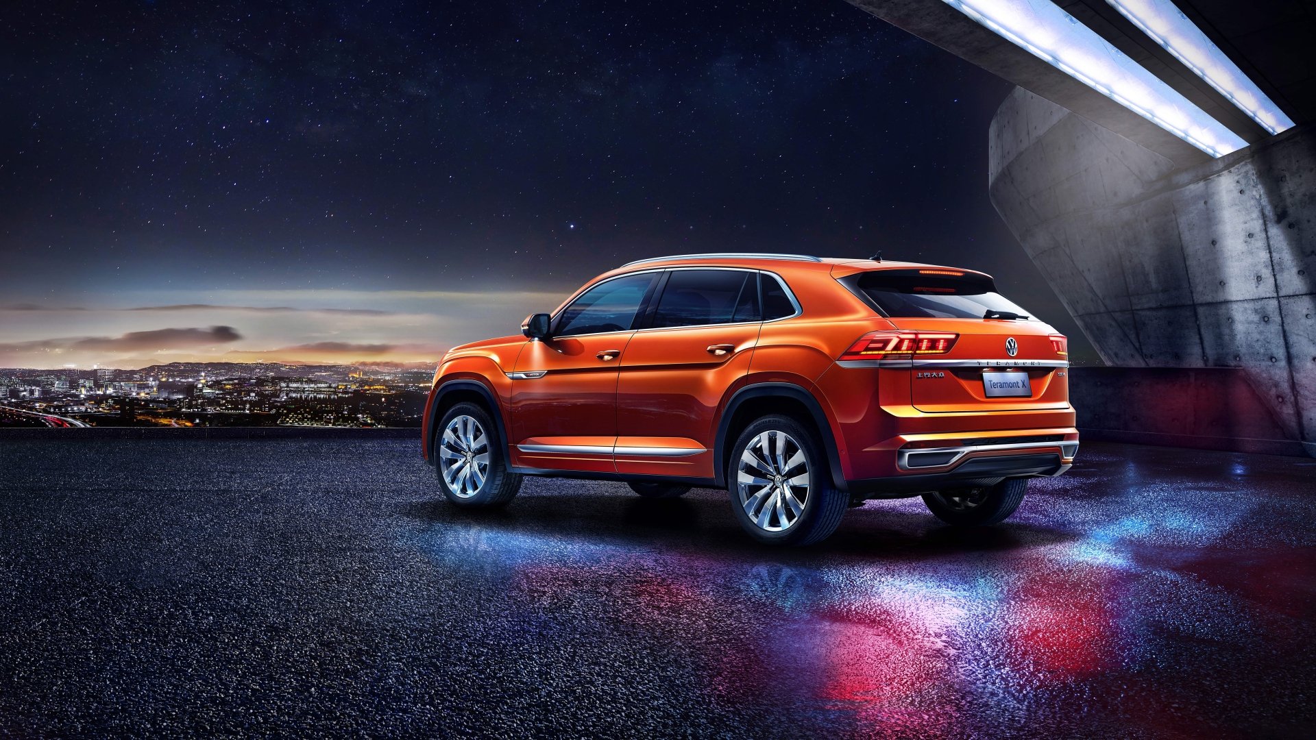 Download SUV Car Orange Car Volkswagen Vehicle Volkswagen Atlas 4k Ultra HD Wallpaper