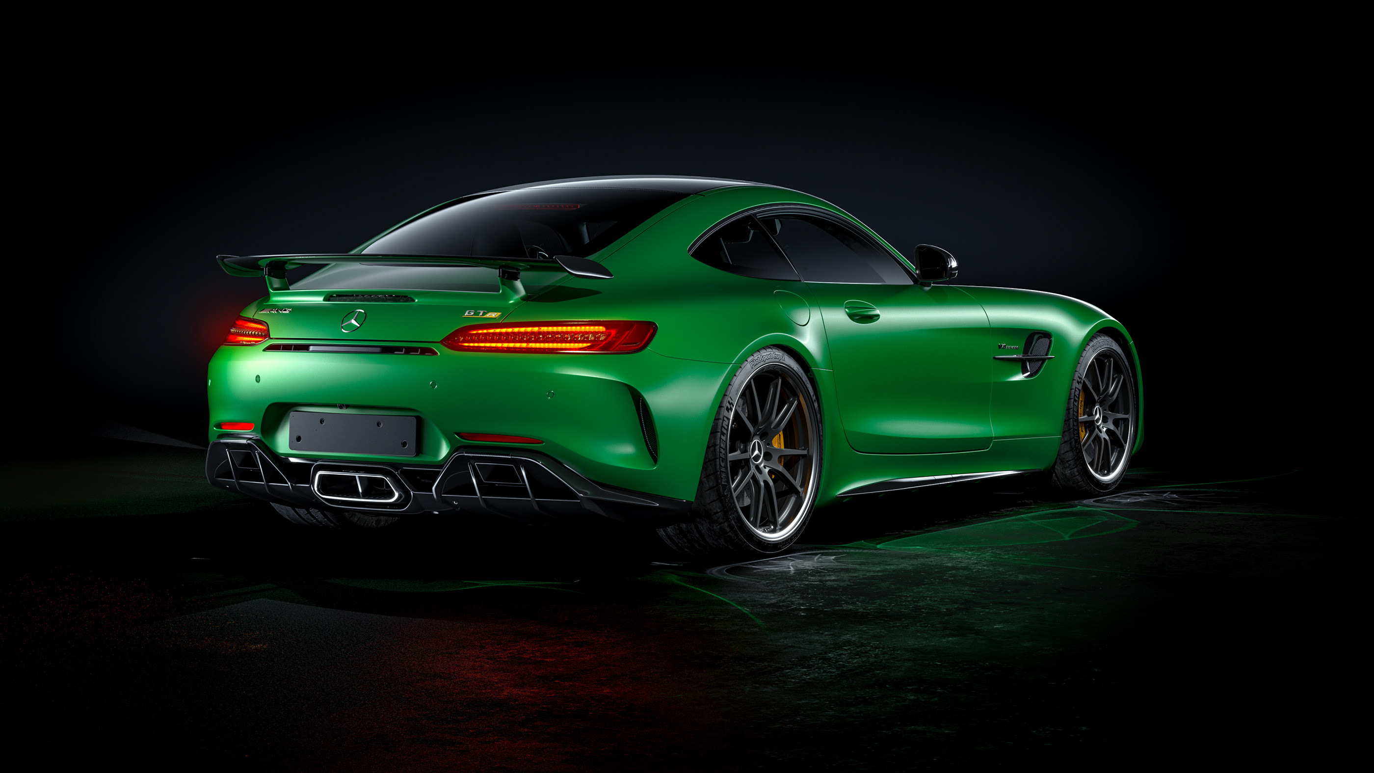 Vehicles Mercedes-AMG GT R HD Wallpaper | Background Image