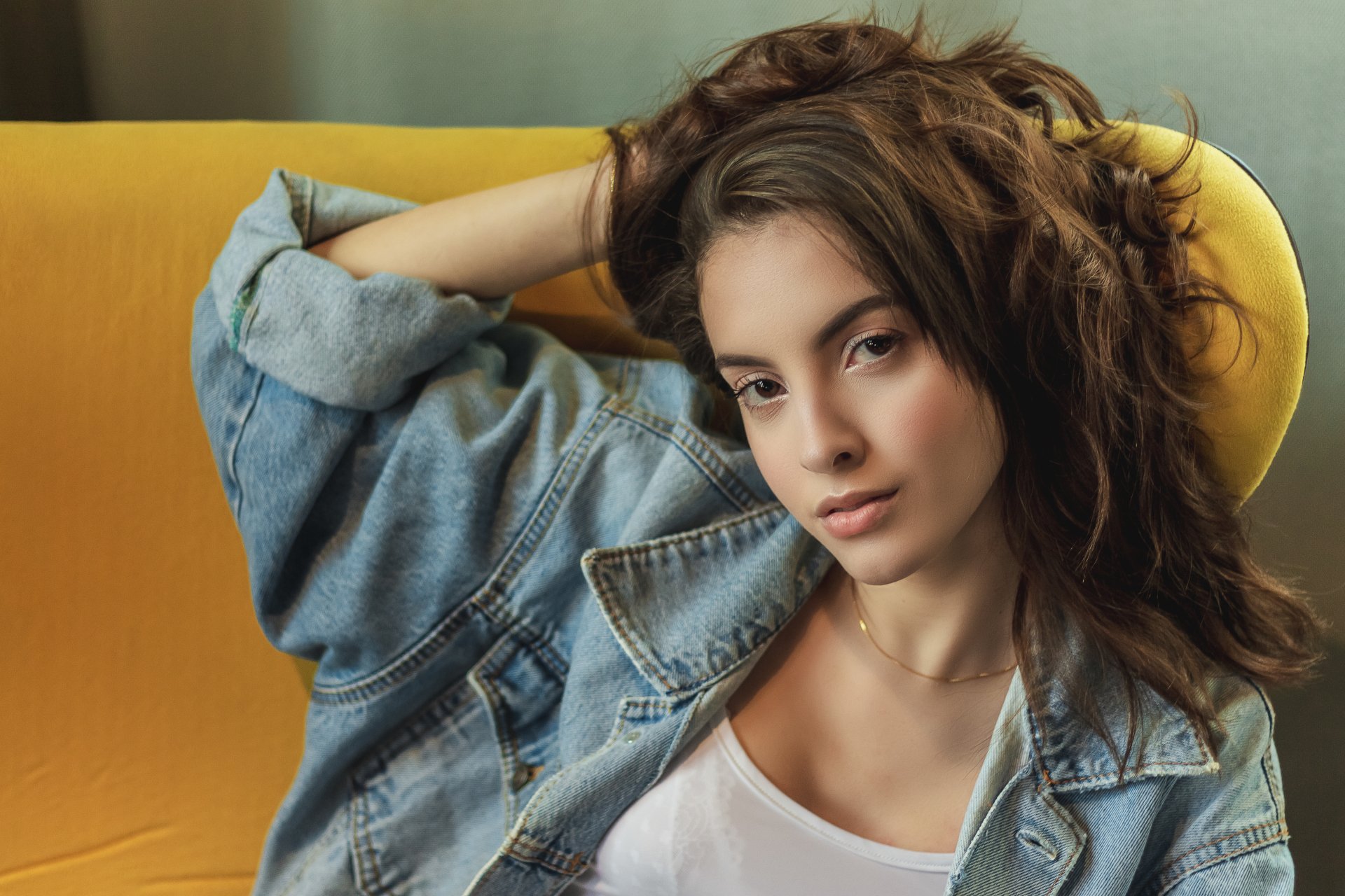 Download Brunette Woman Model 4k Ultra HD Wallpaper by Marcelo Chagas