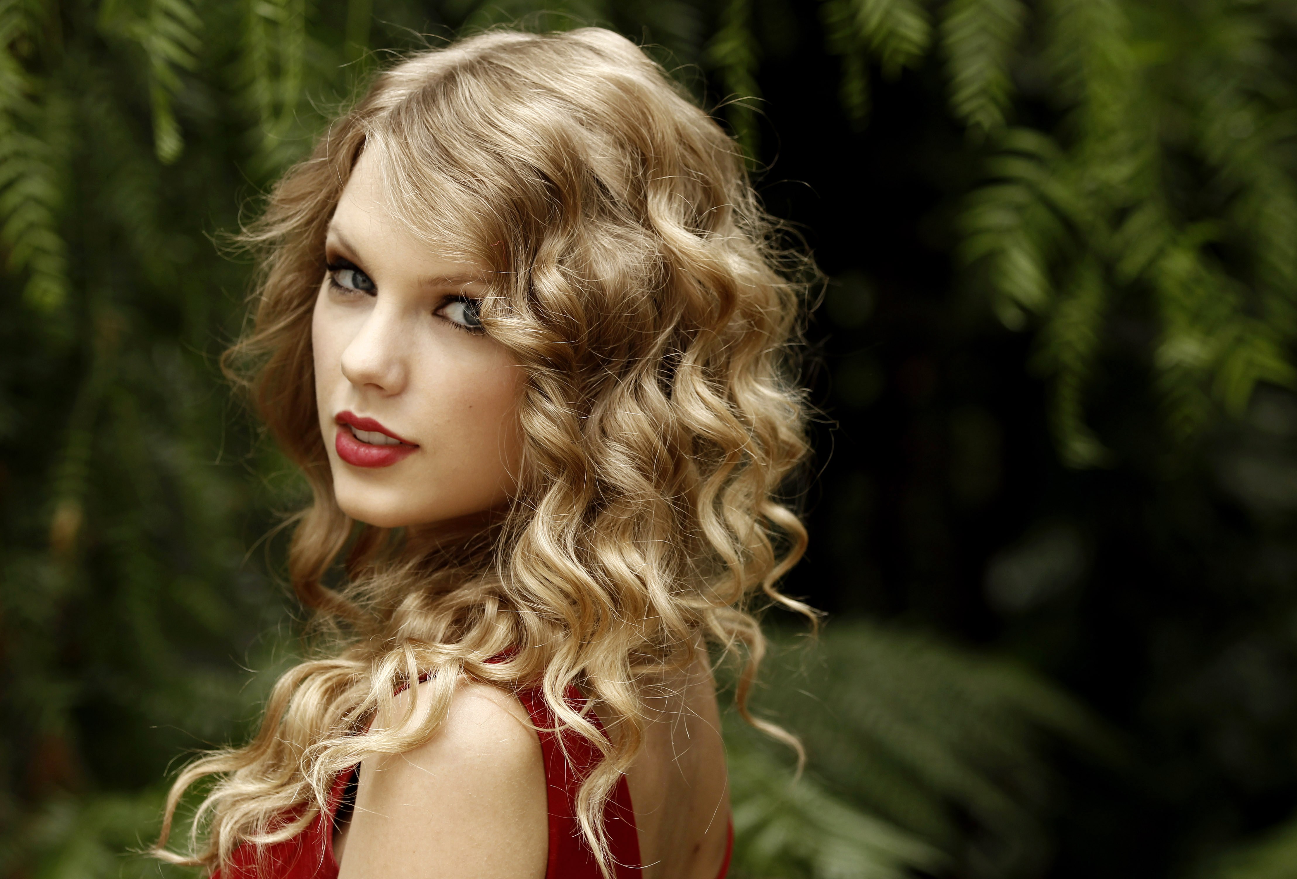 Music Taylor Swift HD Wallpaper | Background Image