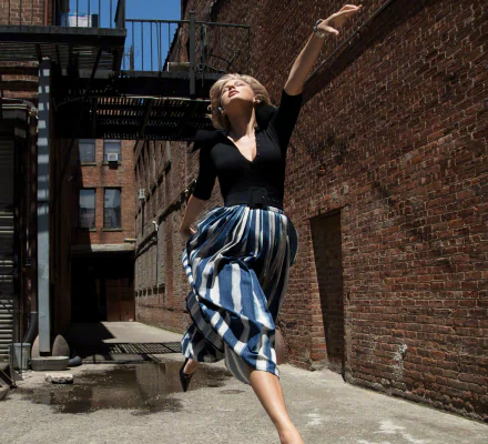  Taylor Swift for VOGUE, September 2019 by Inez &amp; Vinoodh