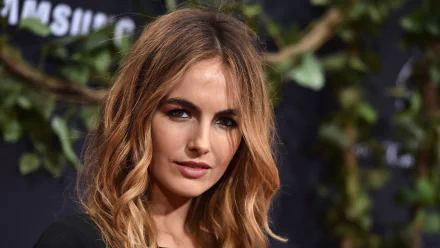 American brunette face actress Celebrity Camilla Belle HD Desktop Wallpaper | Background Image