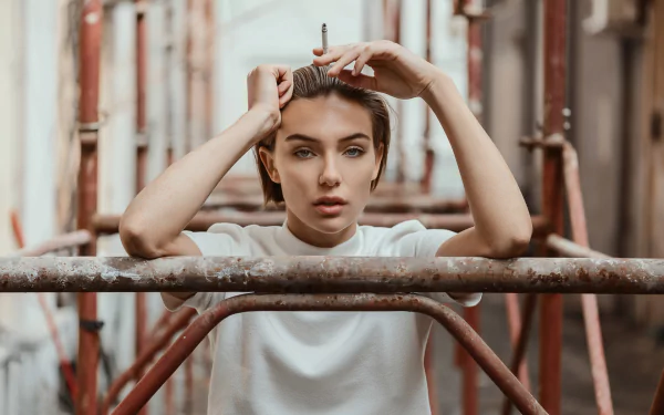 smoking woman model HD Desktop Wallpaper | Background Image