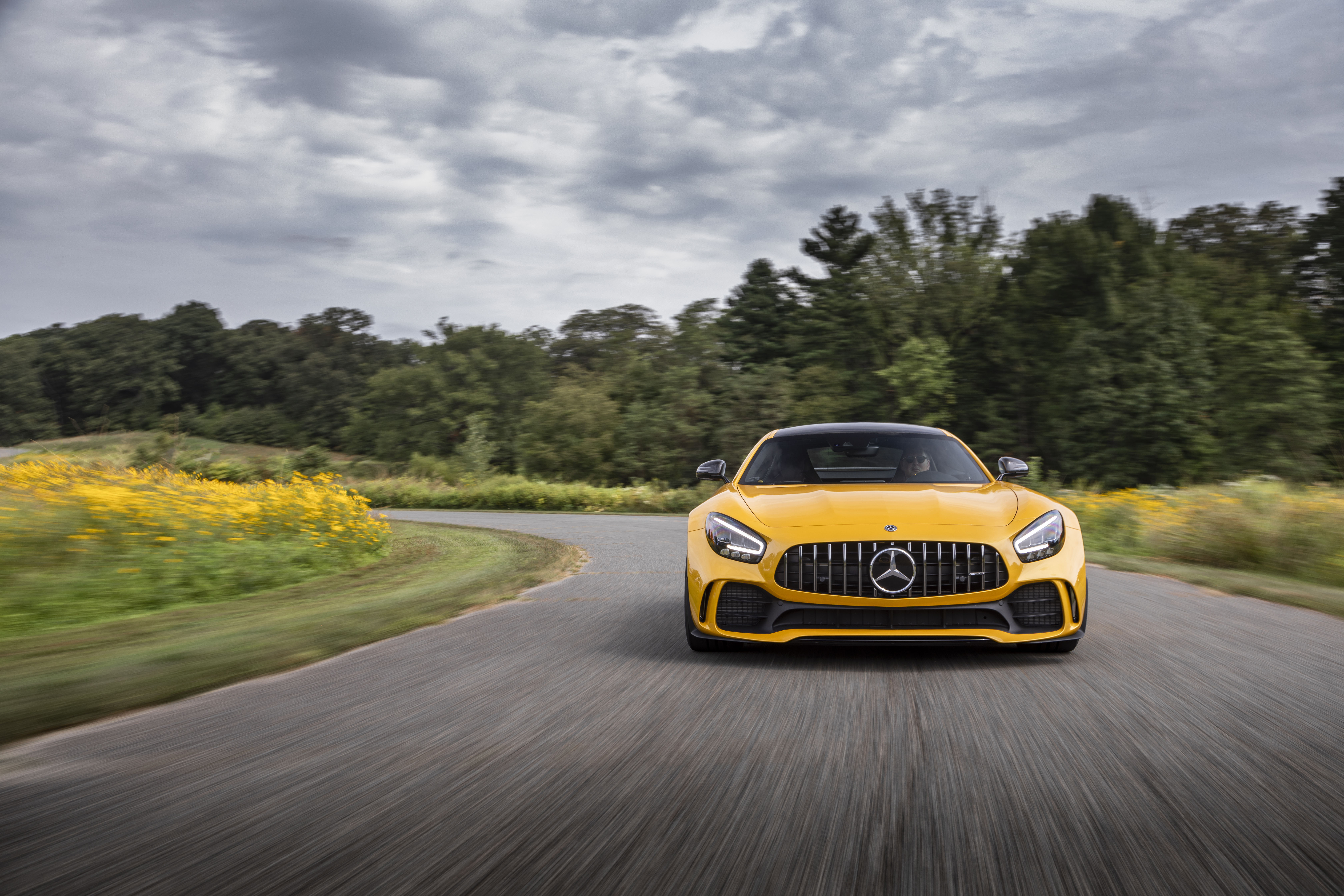 Mercedes AMG gt r 4k