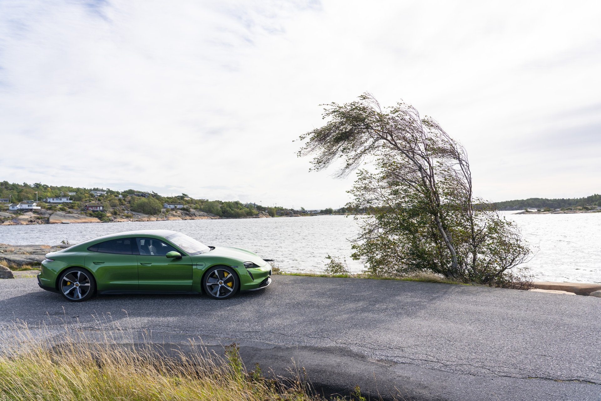 Download Green Car Car Porsche Taycan Porsche Vehicle Porsche Taycan Turbo S 8k Ultra HD Wallpaper