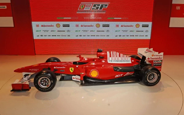  Ferrari F10
