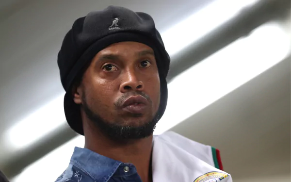 Brazilian soccer Ronaldinho Sports HD Desktop Wallpaper | Background Image