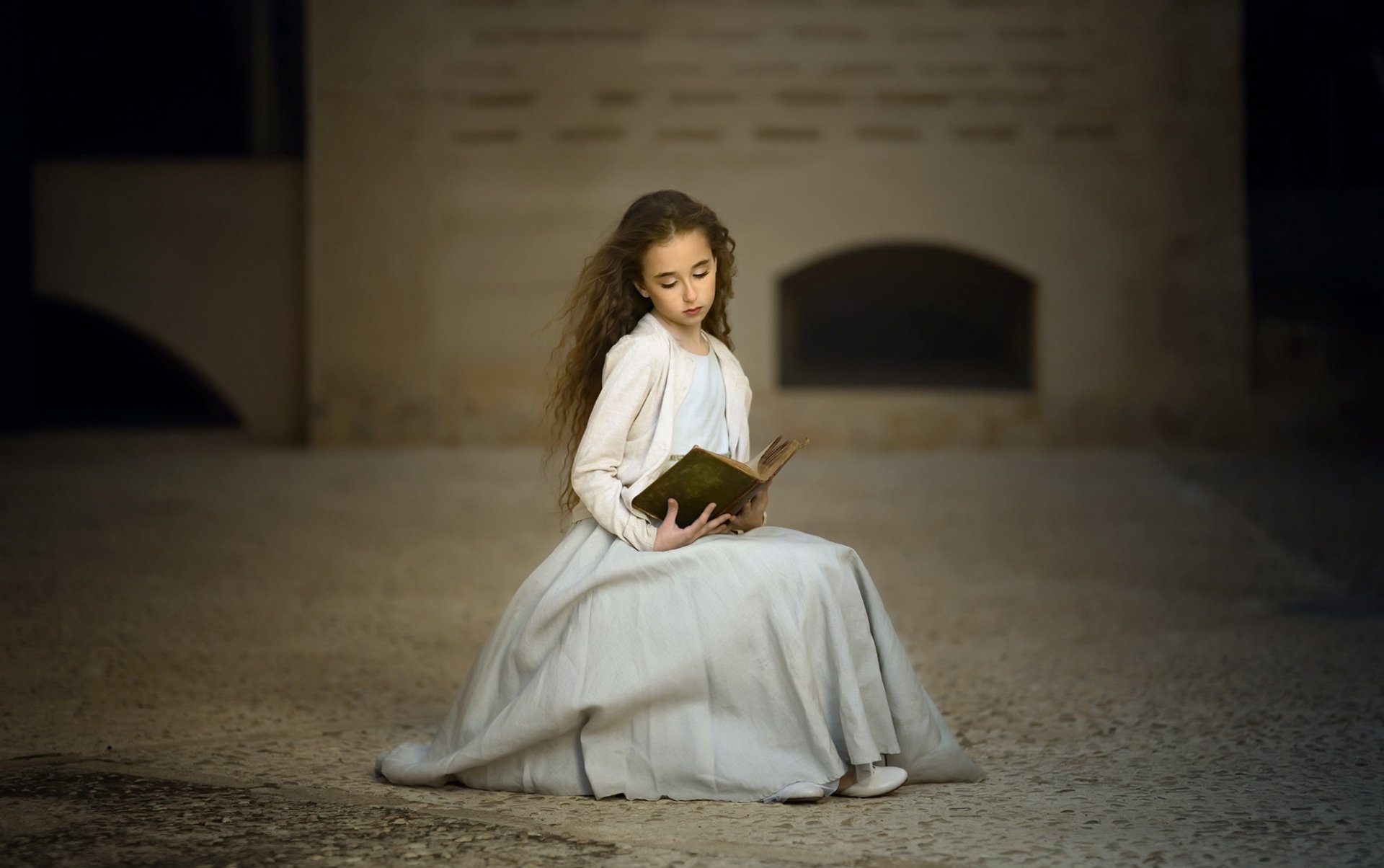 Download Sad Reading Photography Child HD Wallpaper by Vicente Serra
