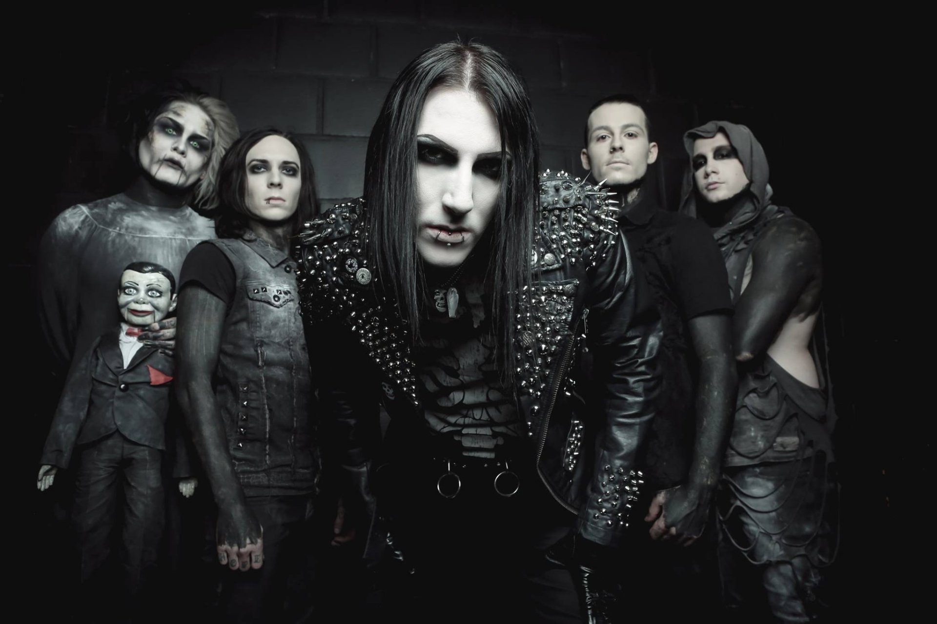 Motionless in white фото