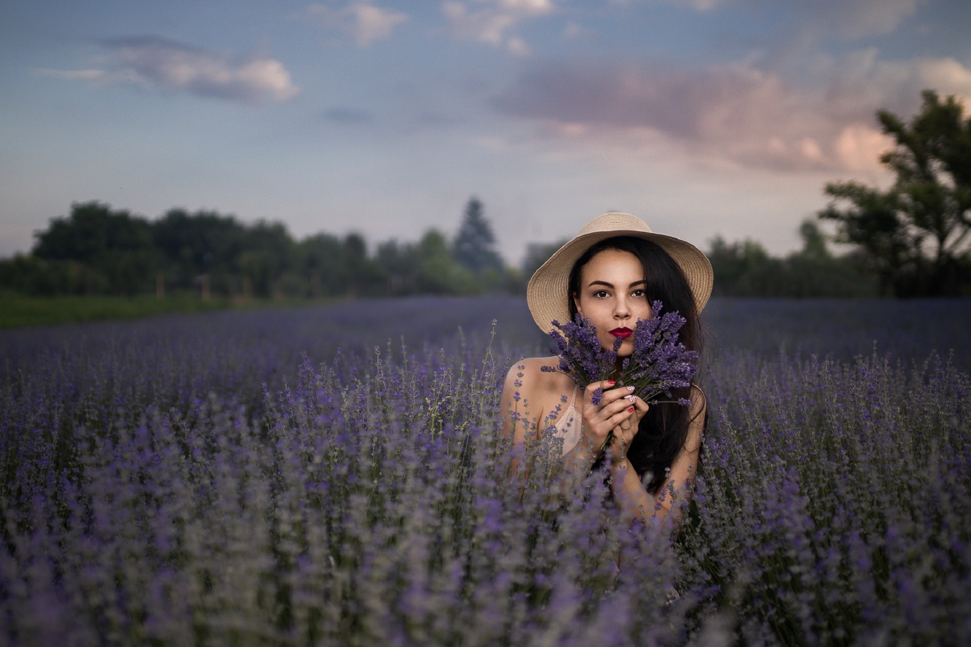 Model HD Wallpaper by Andrea Carretta
