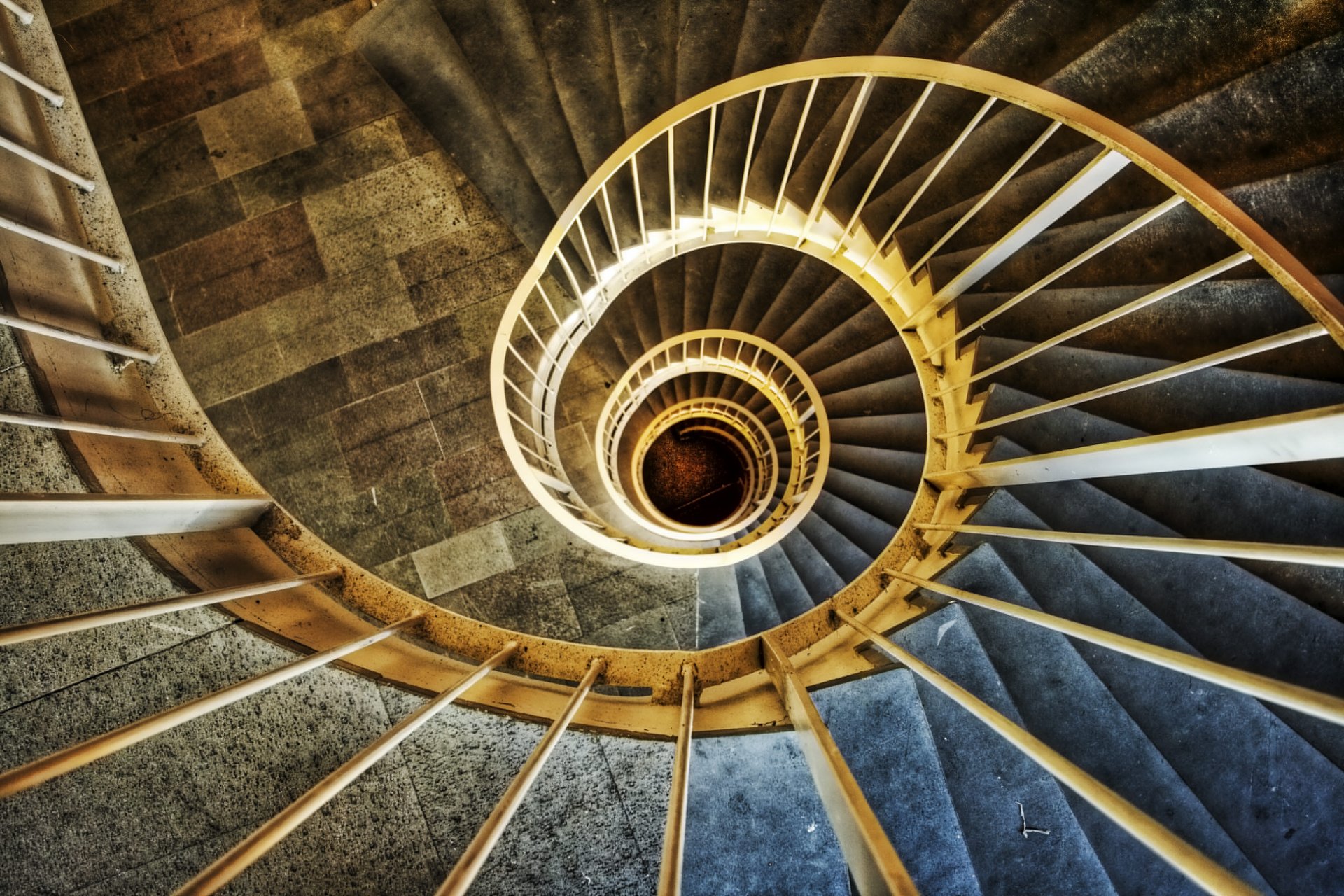 Download Man Made Stairs 4k Ultra HD Wallpaper