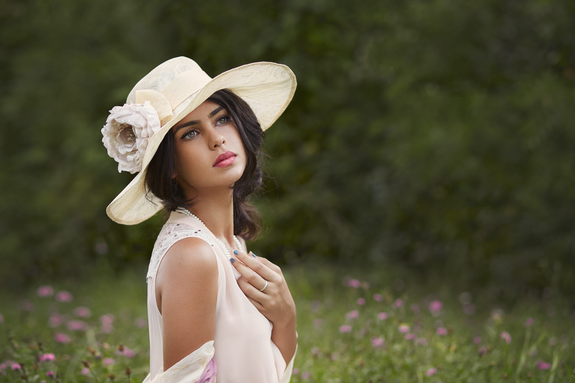 Download Black Hair Hat Woman Model HD Wallpaper