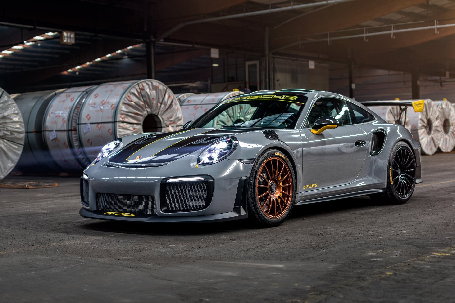 Porsche 911 GT2 RS Wallpaper 4K