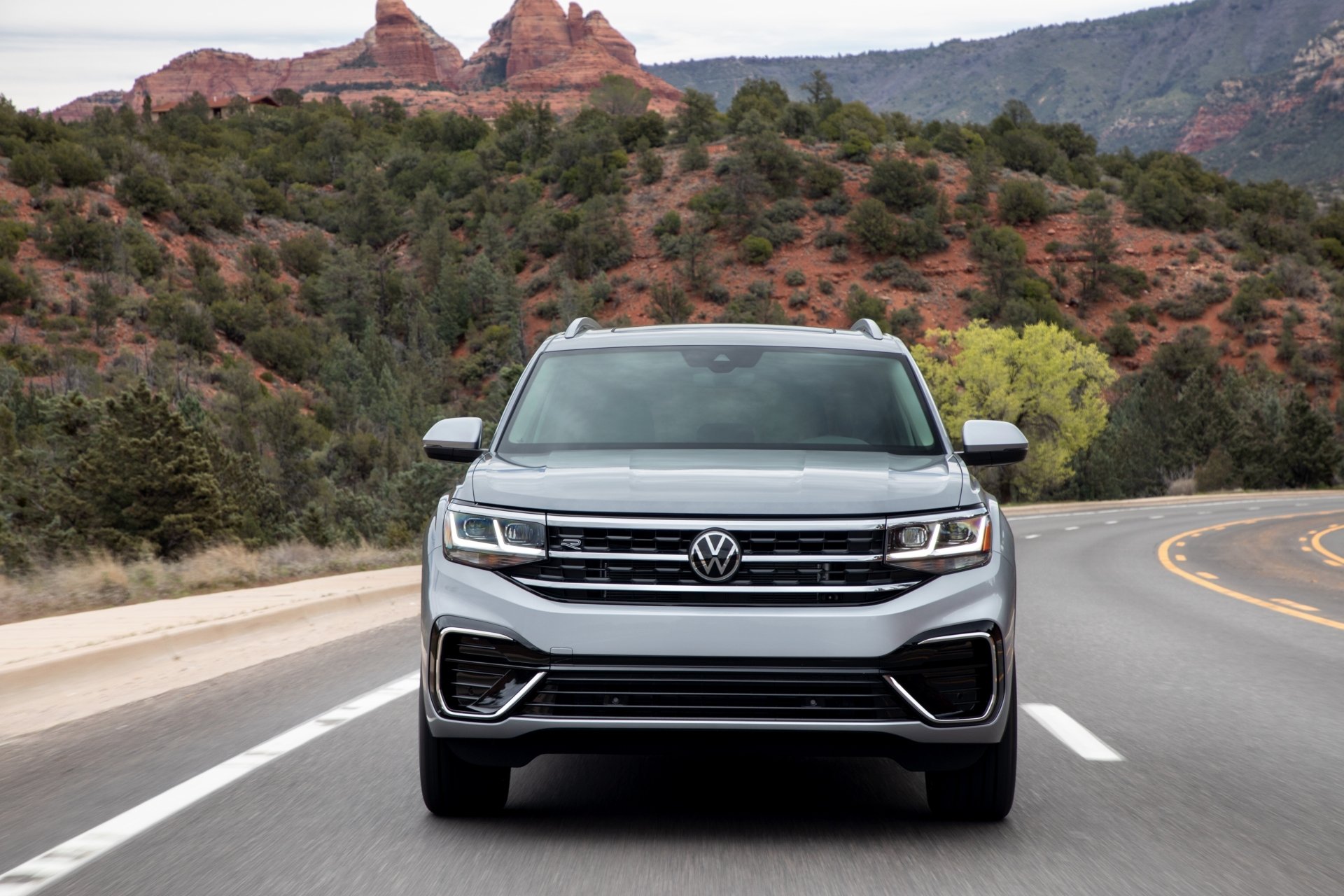 Download Car Silver Car SUV Volkswagen Vehicle Volkswagen Atlas 4k Ultra HD Wallpaper