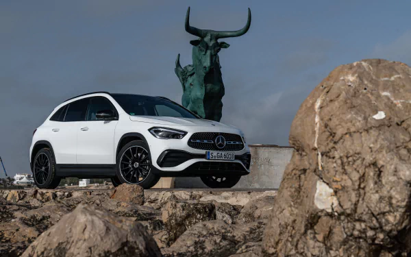 SUV white car car Mercedes-Benz vehicle Mercedes-Benz GLA-Class HD Desktop Wallpaper | Background Image