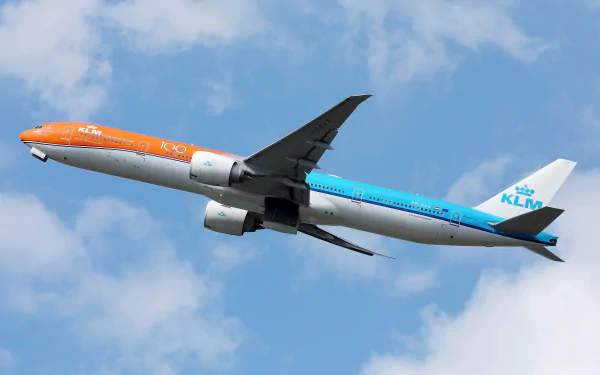 KLM Royal Dutch Airlines, PH-BVA Boeing 777-306ER