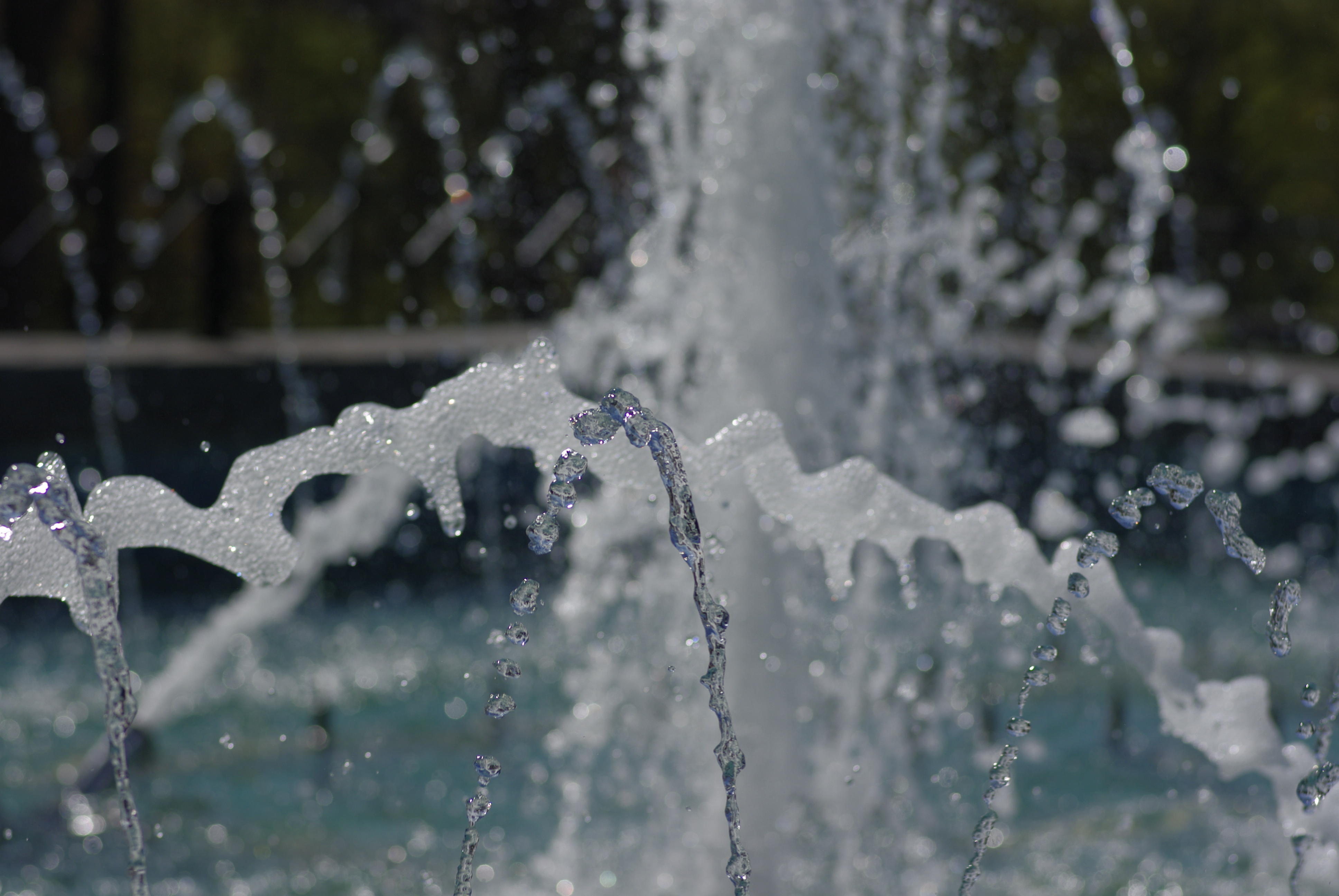 Download Water Man Made Fountain 4k Ultra HD Wallpaper