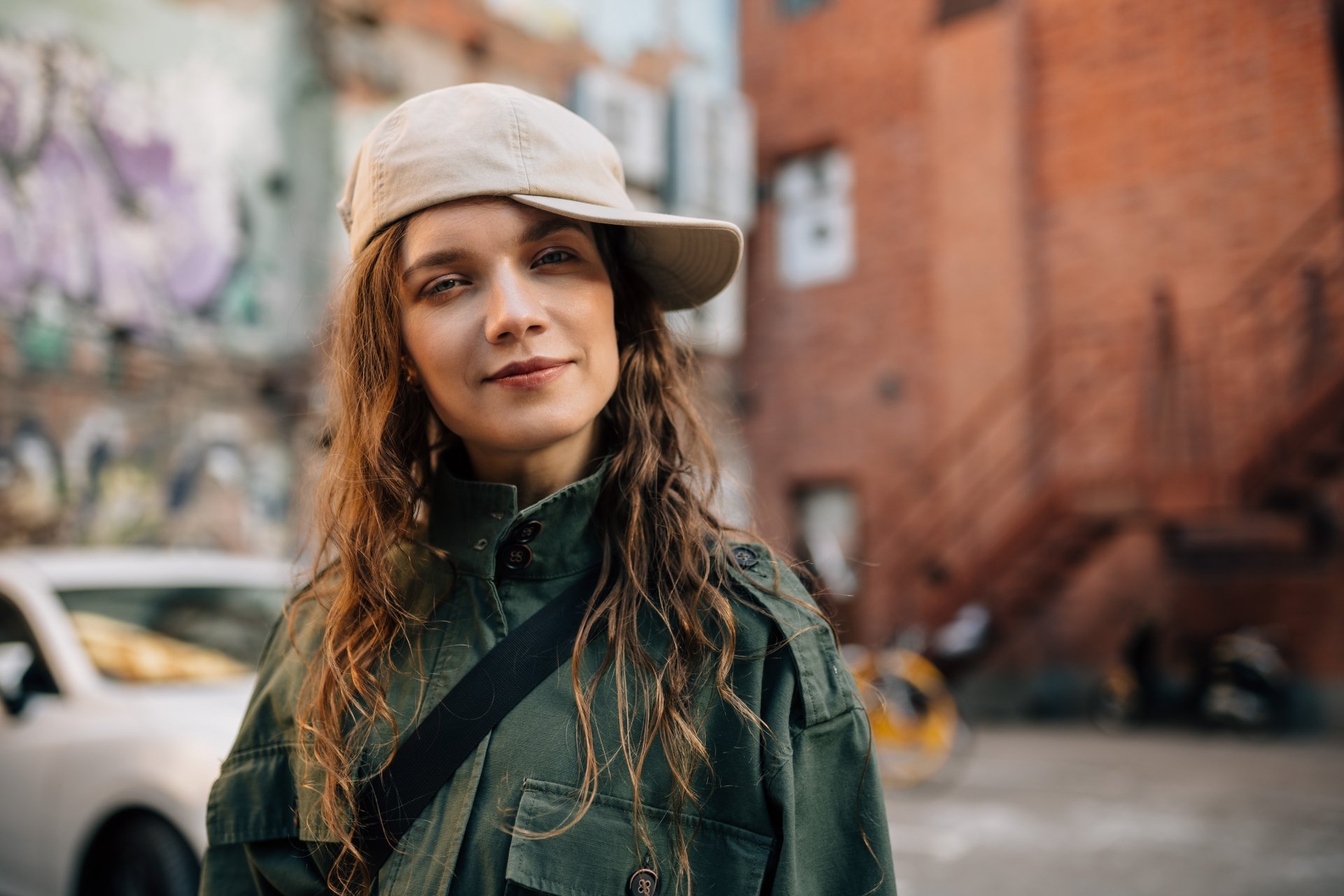 Download Depth Of Field Redhead Cap Woman Model HD Wallpaper