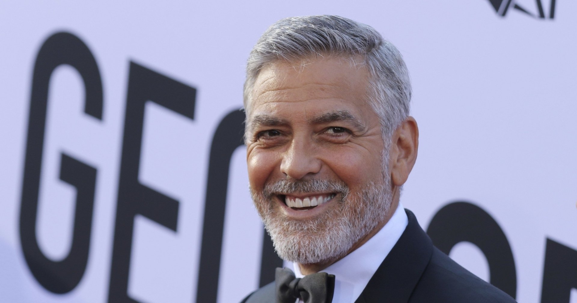 Download American Actor Smile Celebrity George Clooney HD Wallpaper
