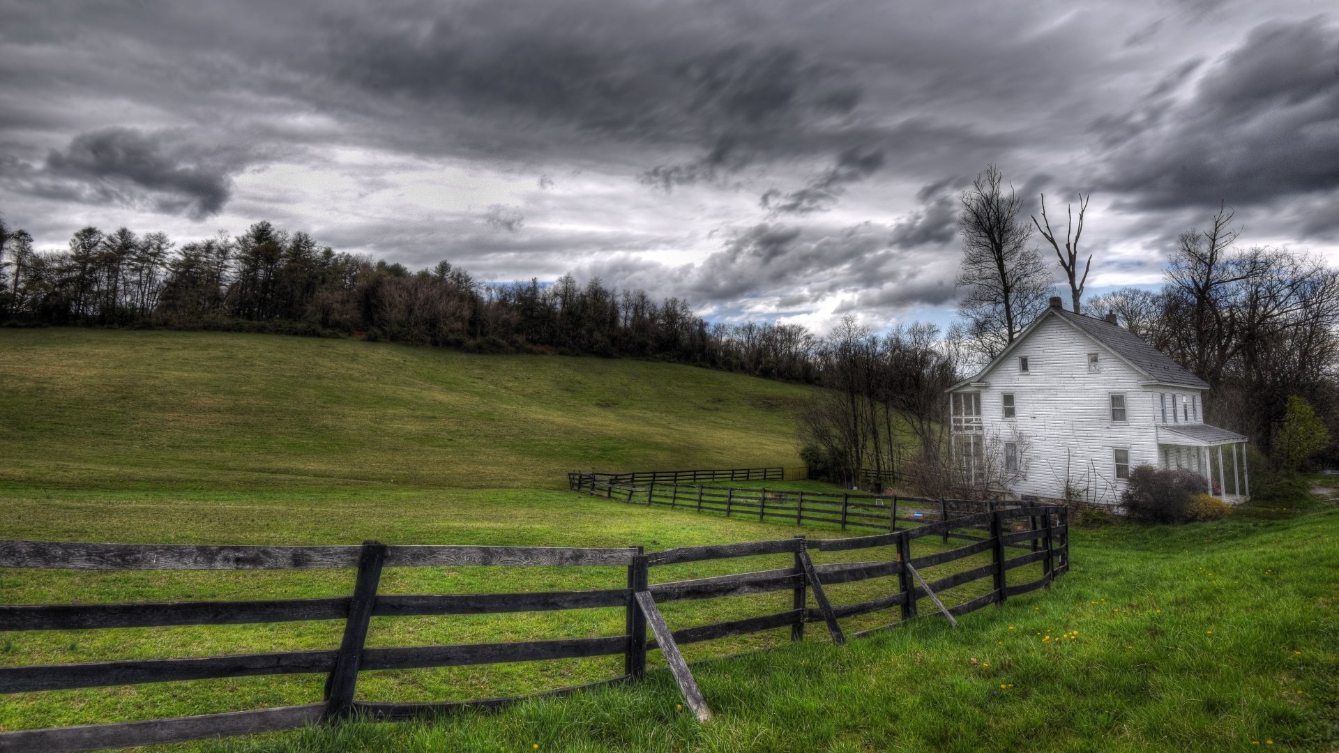 Download Fence Man Made House 4k Ultra HD Wallpaper