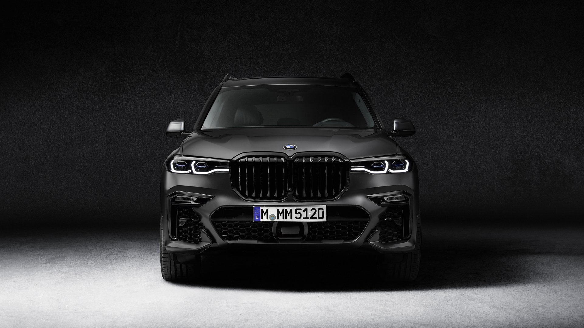 Download Silver Car SUV Car BMW Vehicle BMW X7 HD Wallpaper