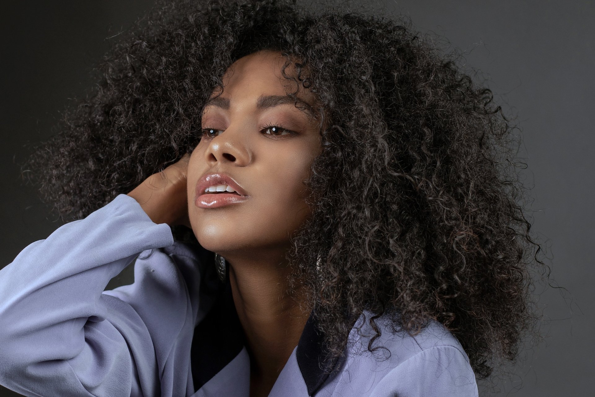 Download Brown Eyes Curl Black Hair Face Woman Model HD Wallpaper