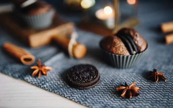  Oreo close up by Karolina Grabowska