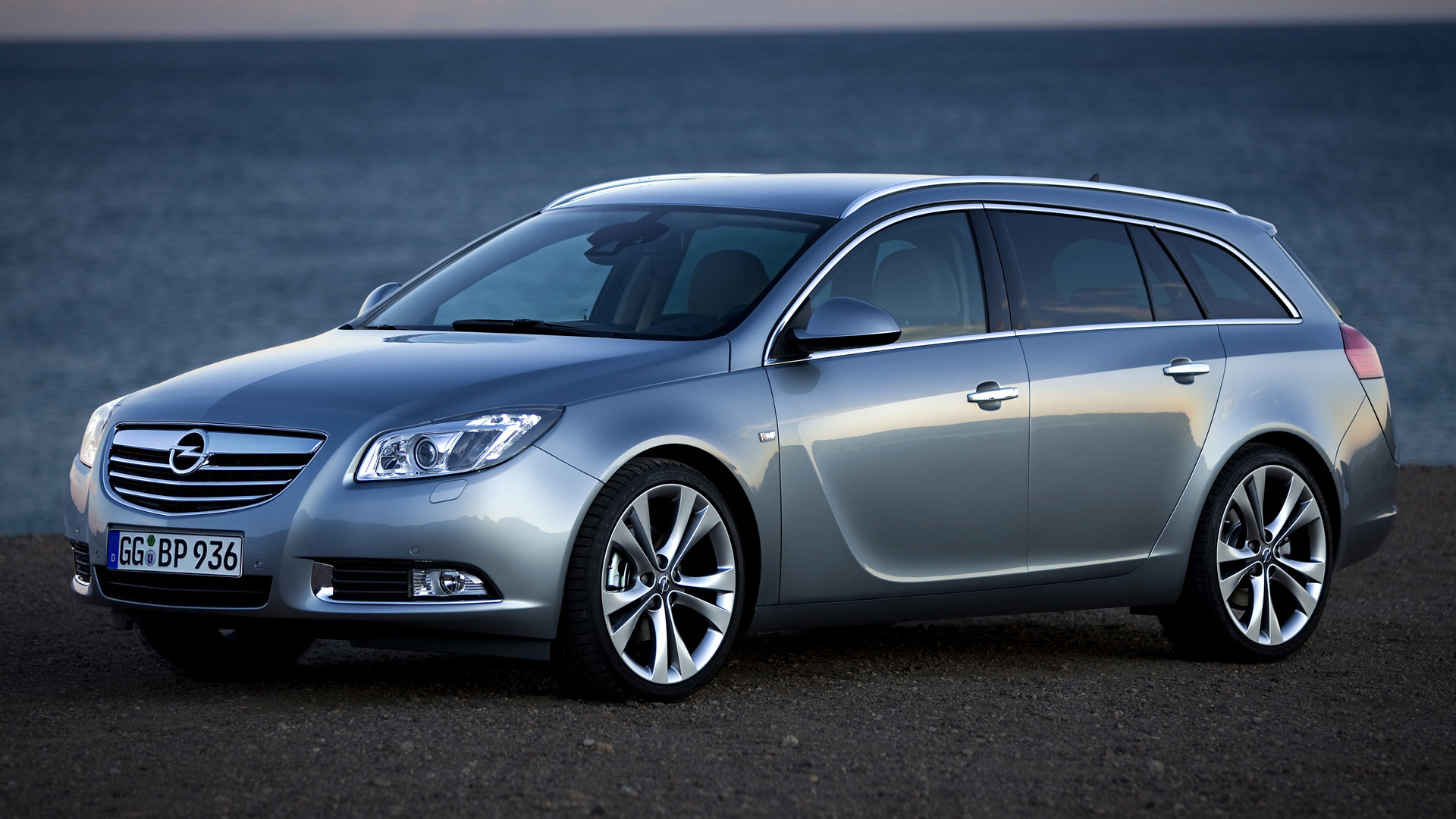 Vehicles Opel Insignia Sports Tourer HD Wallpaper | Background Image