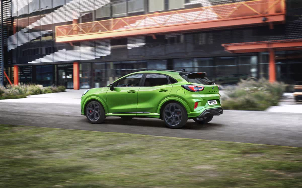 compact car SUV green car car Ford vehicle Ford Puma ST HD Desktop Wallpaper | Background Image