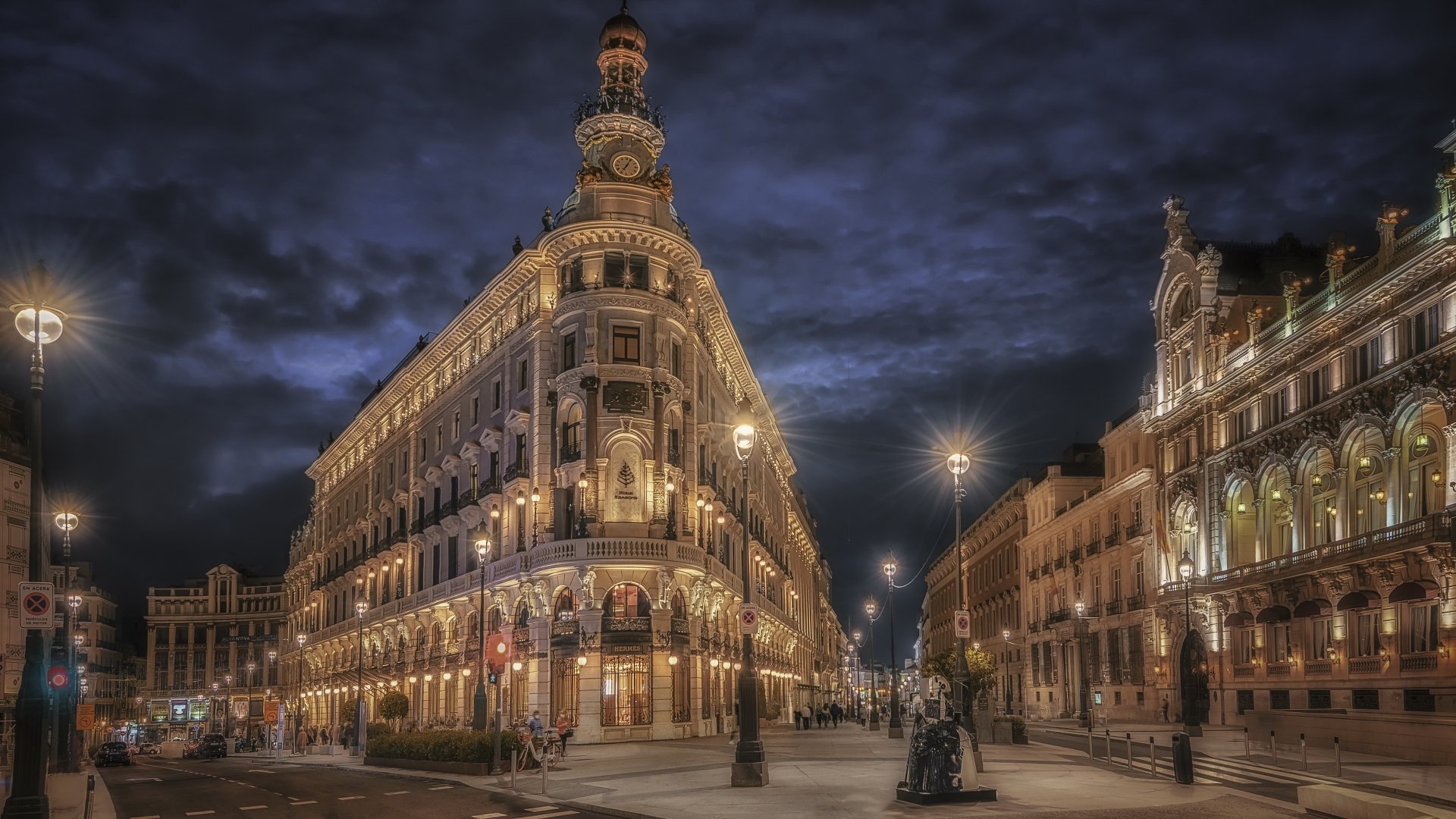 Download Madrid City Man Made Hotel 4k Ultra HD Wallpaper
