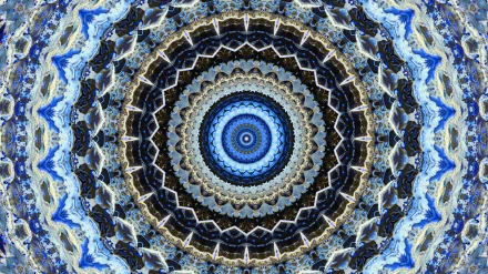 HD PC desktop wallpaper featuring an abstract kaleidoscope pattern with concentric circular designs in shades of blue, black, and white.