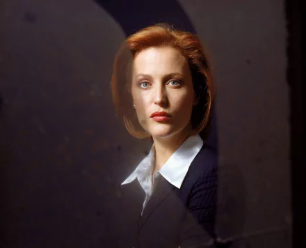 Dana Scully Gillian Anderson TV Show The X-Files HD Desktop Wallpaper | Background Image