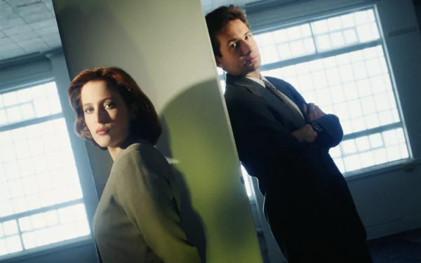 Fox Mulder David Duchovny Dana Scully Gillian Anderson TV Show The X-Files HD Desktop Wallpaper | Background Image