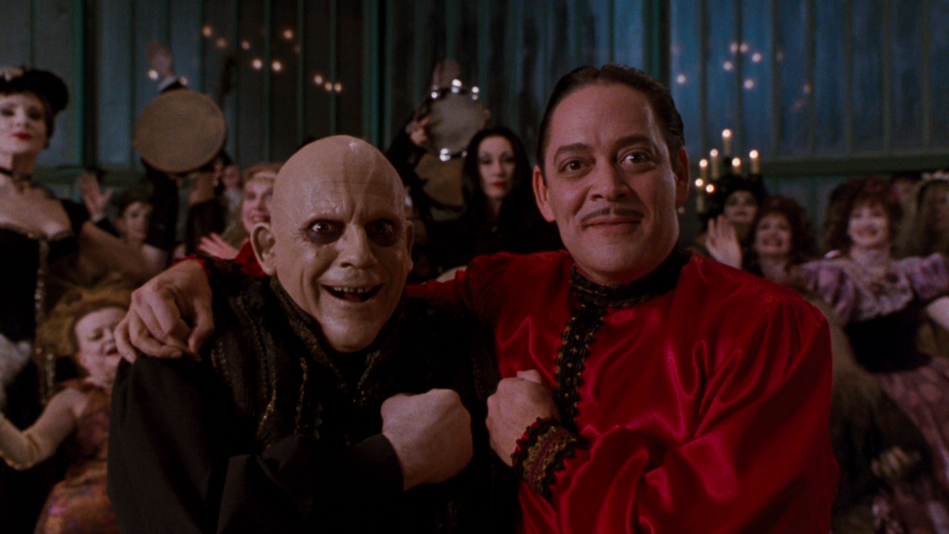 Download Christopher Lloyd Raul Julia Uncle Fester Gomez Addams Movie The Addams Family (1991) HD Wallpaper