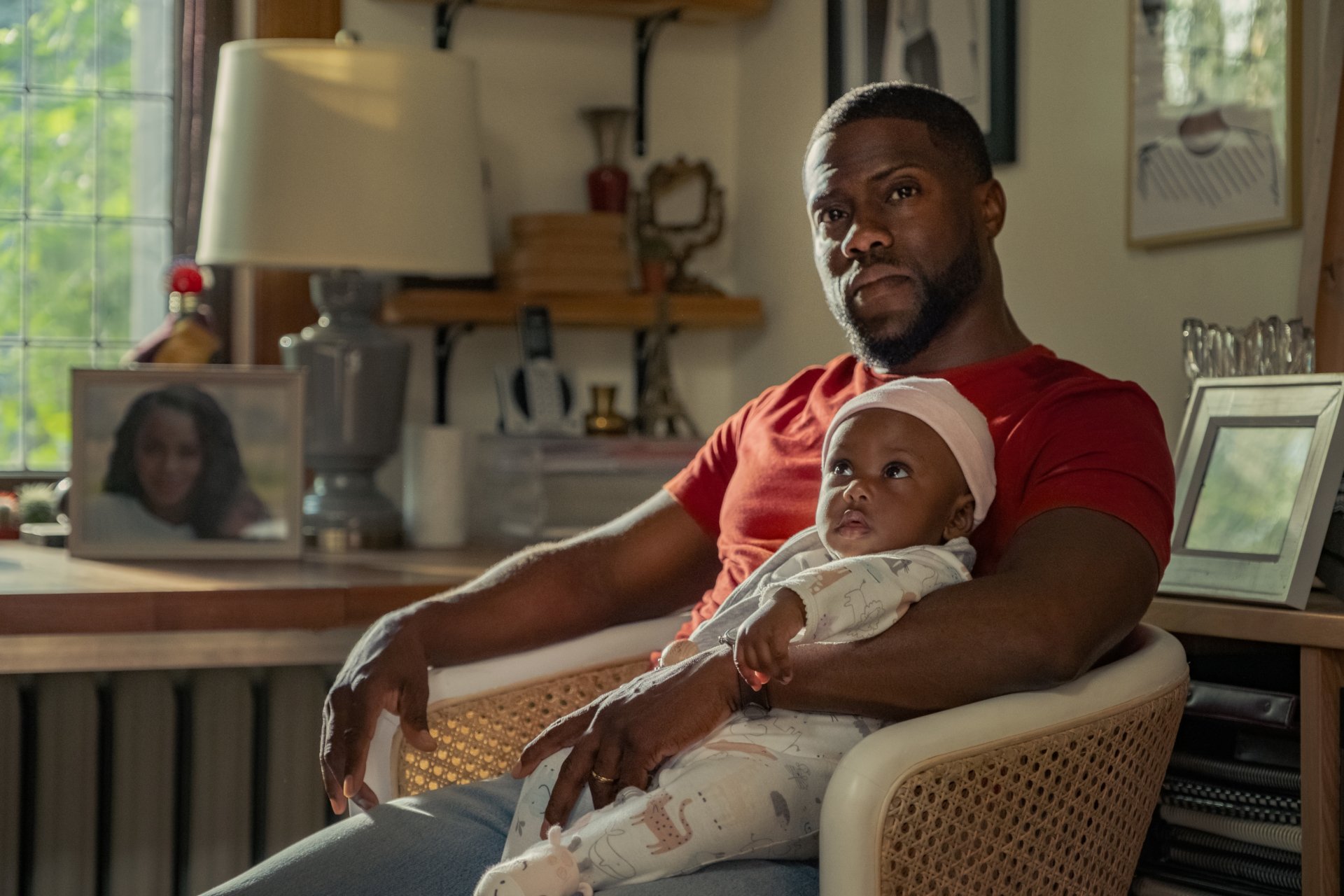 Download Kevin Hart Movie Fatherhood HD Wallpaper