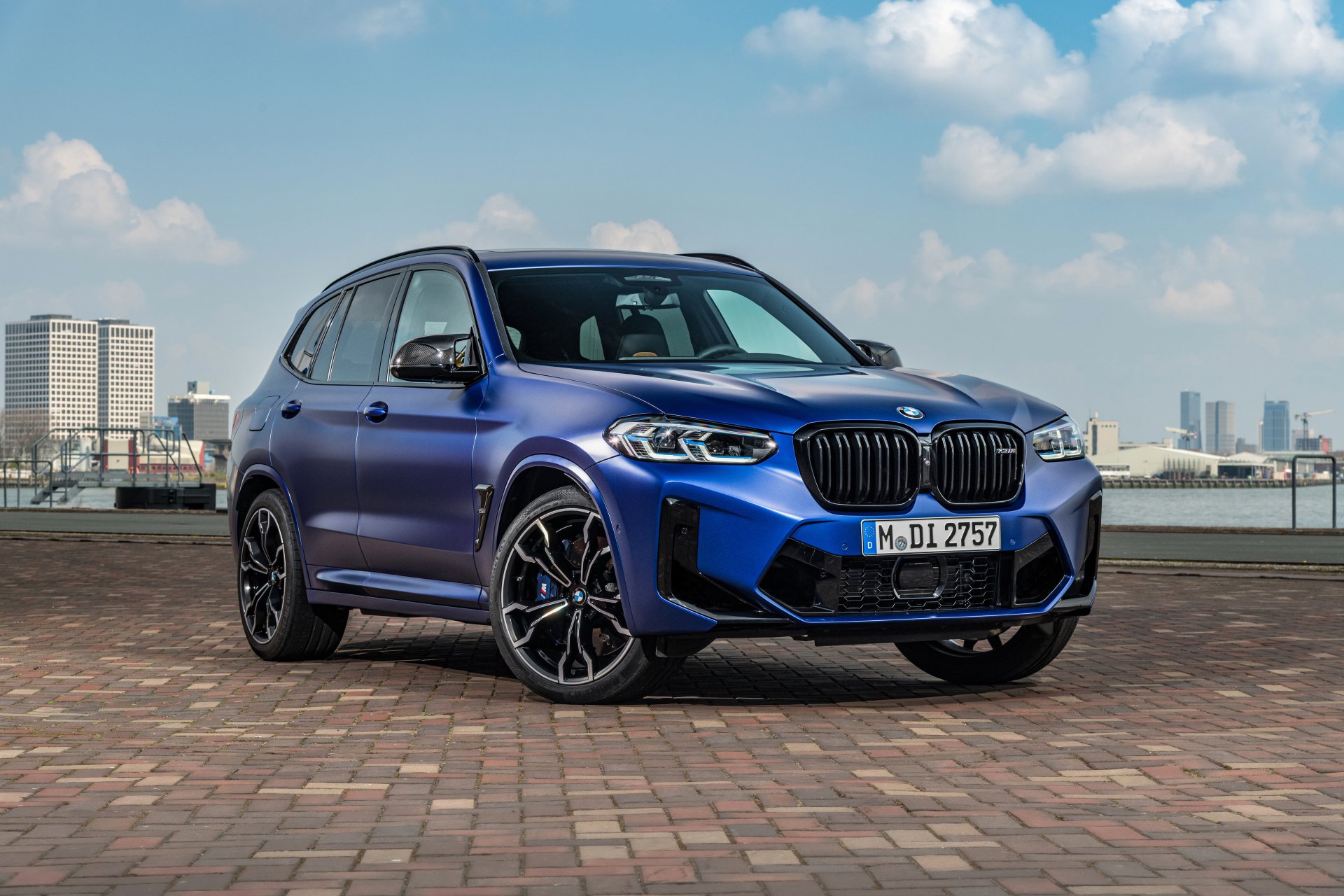 Download SUV BMW Car Vehicle BMW X3 4k Ultra HD Wallpaper