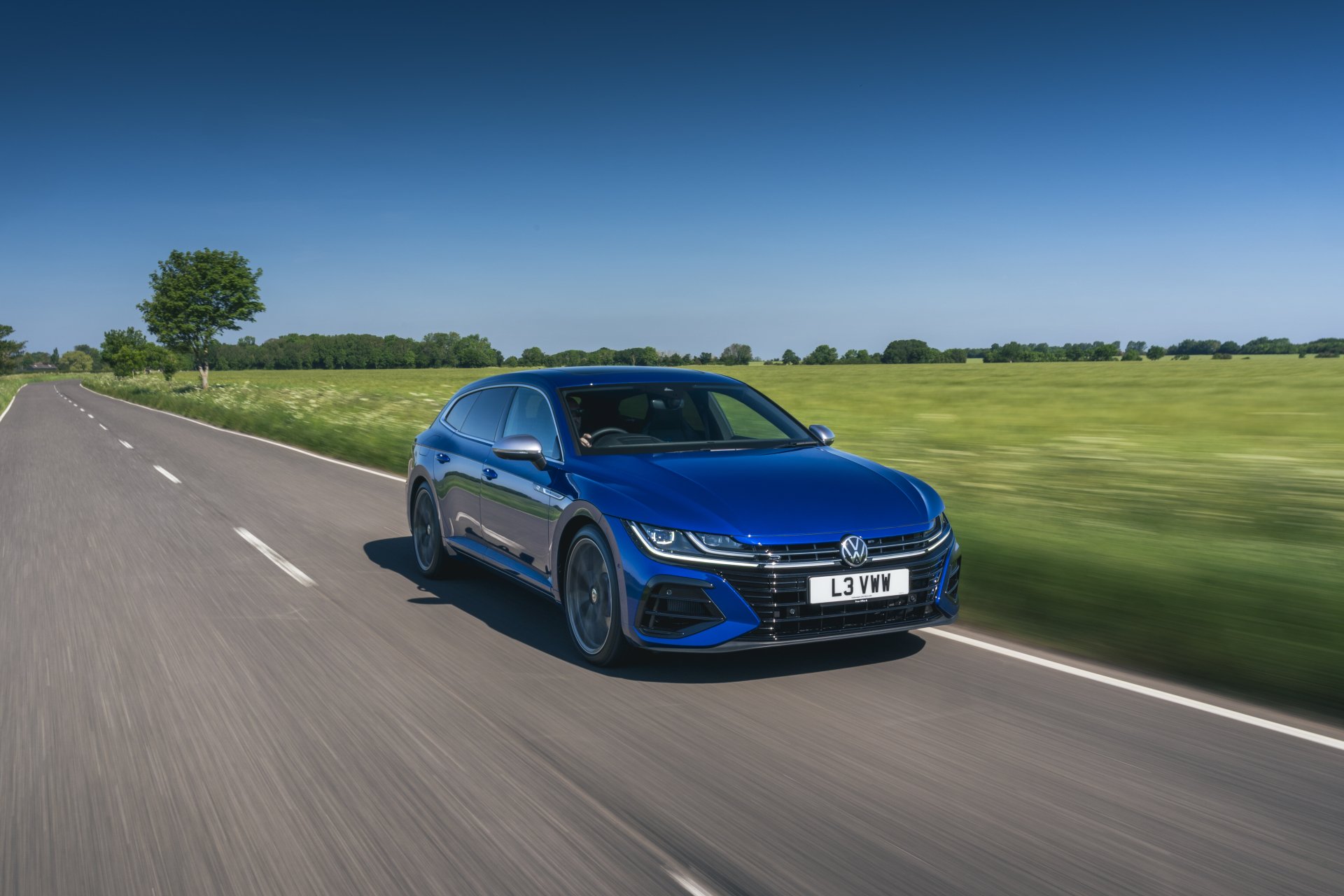 Download Volkswagen Arteon Vehicle Volkswagen Arteon Shooting Brake 4k Ultra HD Wallpaper