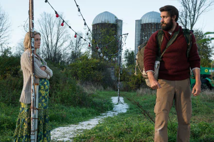 Evelyn Abbott Emily Blunt Lee Abbott John Krasinski movie A Quiet Place HD Desktop Wallpaper | Background Image