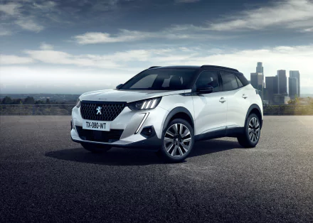  White 2019 Peugeot 2008 GT Line