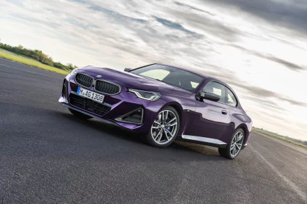  Purple BMW M240i xDrive Coupé Worldwide (G42)