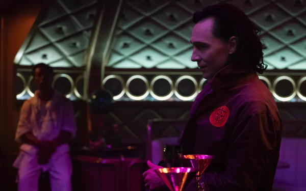 Tom Hiddleston Loki (Marvel Comics) TV Show Loki HD Desktop Wallpaper | Background Image