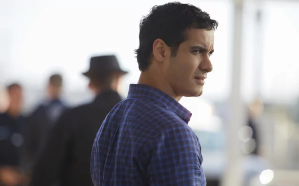 Walter O'Brien Elyes Gabel TV Show Scorpion (TV Show) HD Desktop Wallpaper | Background Image