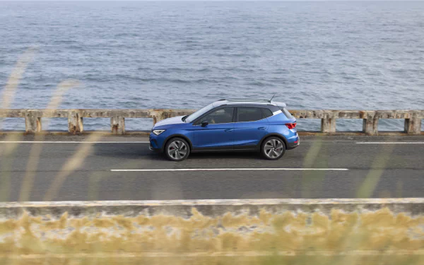  Blue 2021 SEAT Arona FR