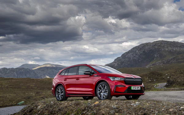  Red Škoda Enyaq Sportline iV 80