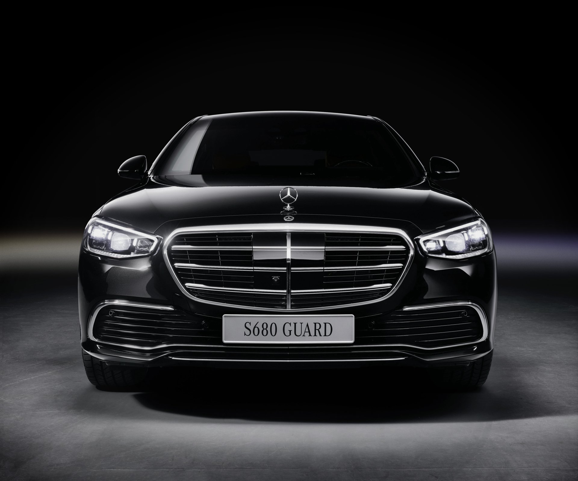 Download Vehicle Mercedes-Benz S-Class 4k Ultra HD Wallpaper