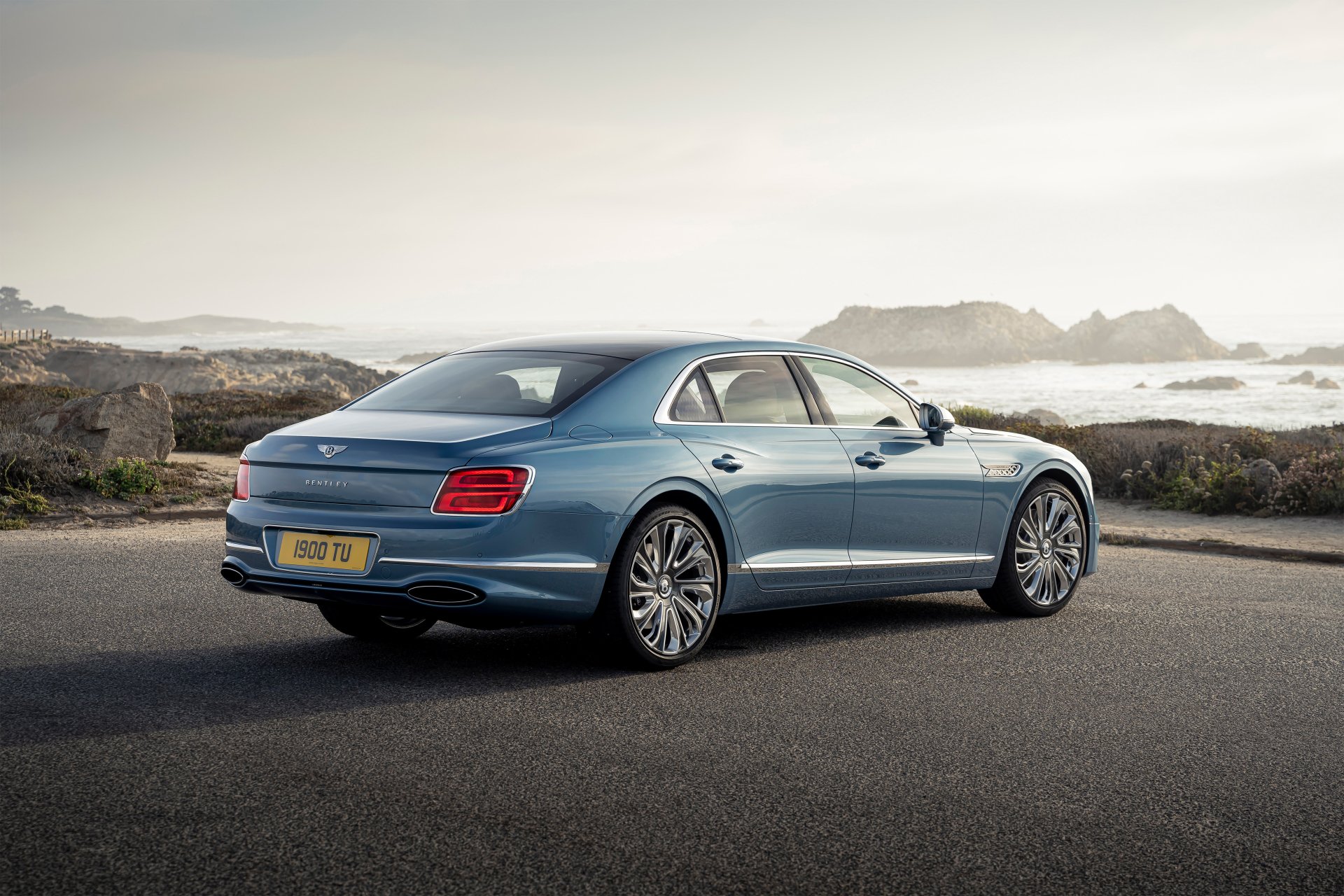 Download Vehicle Bentley Flying Spur 4k Ultra HD Wallpaper