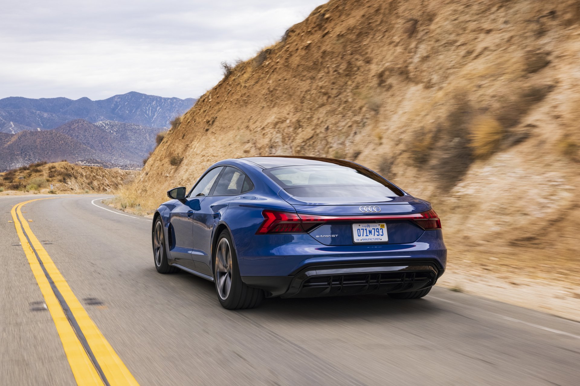 Download Electric Car Audi E-Tron GT Quattro Vehicle Audi E-Tron GT 4k Ultra HD Wallpaper